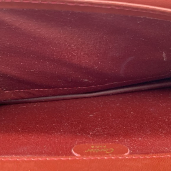 Cartier Must de Cartier Clutch Leather Bag in Burgundy - Picture 13 of 16